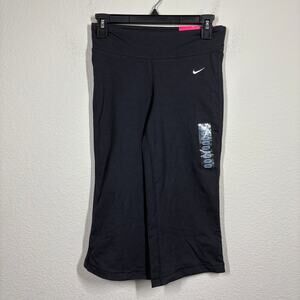 Nike Womens Size XS Dri-Fit Capri Pants Black Cotton Blend Pull On Activewear
